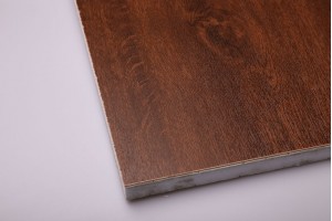 650 х 2000 20 мм.Орех  PVC NUSSBAUM